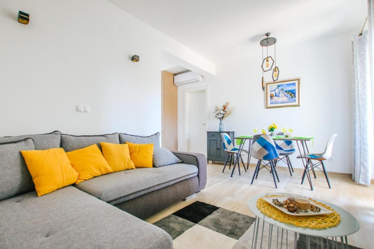 Apartman Gaby Trogir Exterior foto